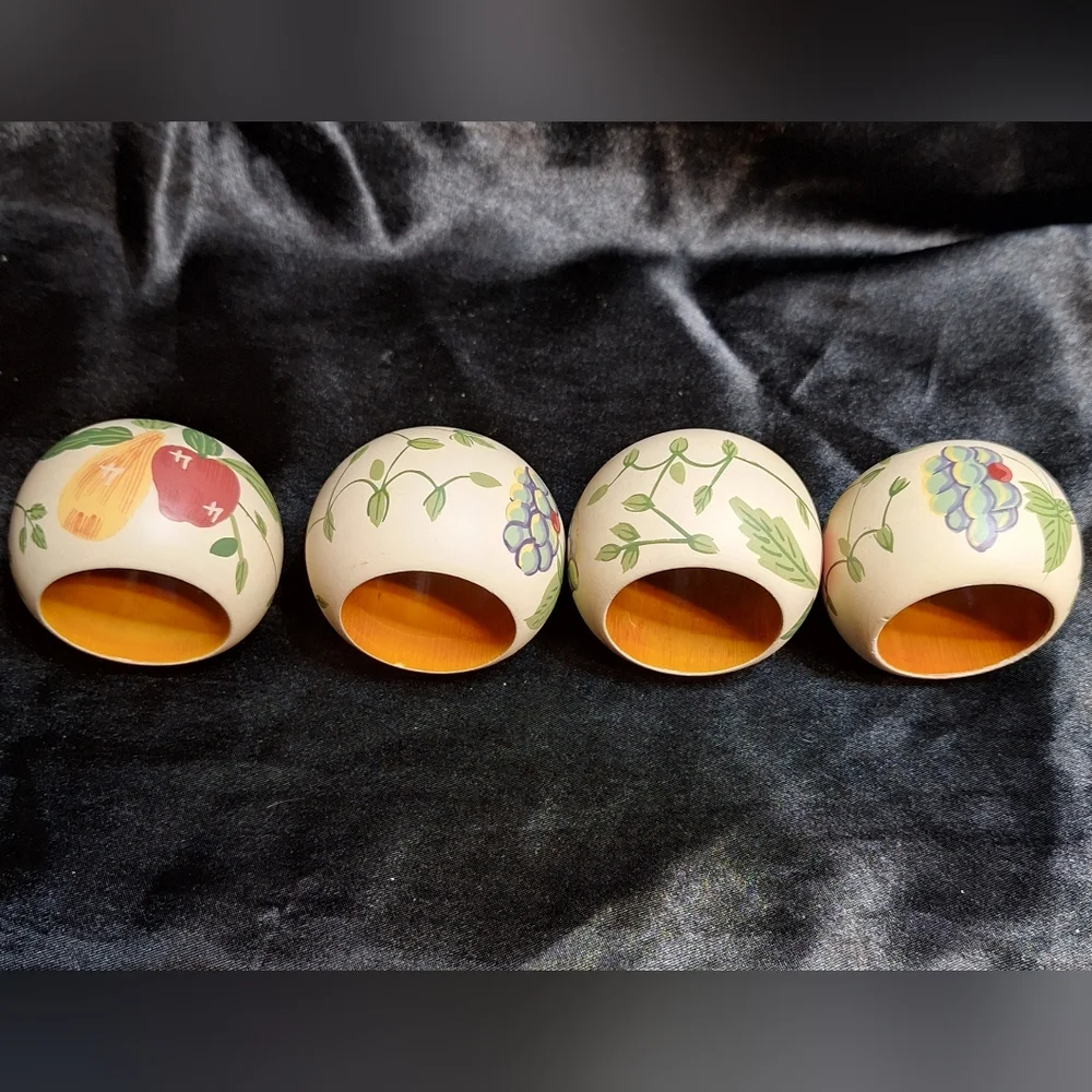 Vintage Wooden Napkin Rings~Hand Painted~Gold Lacquered Inside~Table Decor
